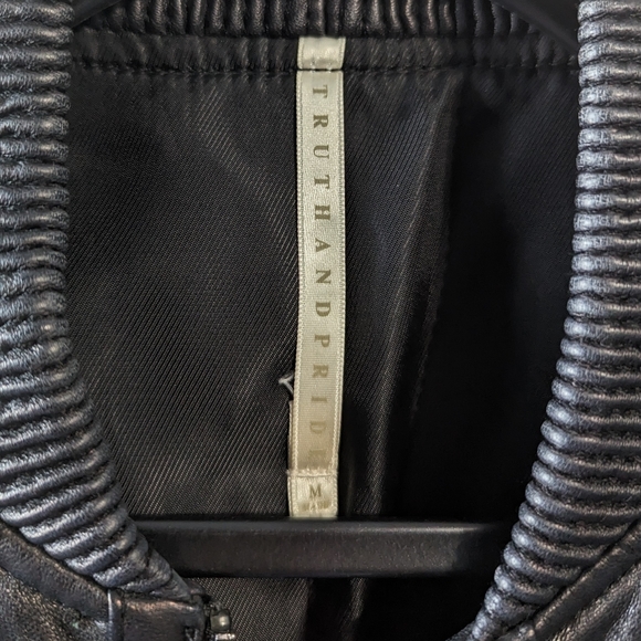 EUC Truth & Pride Quilted Leather Bomber Jacket - Picture 4 of 6